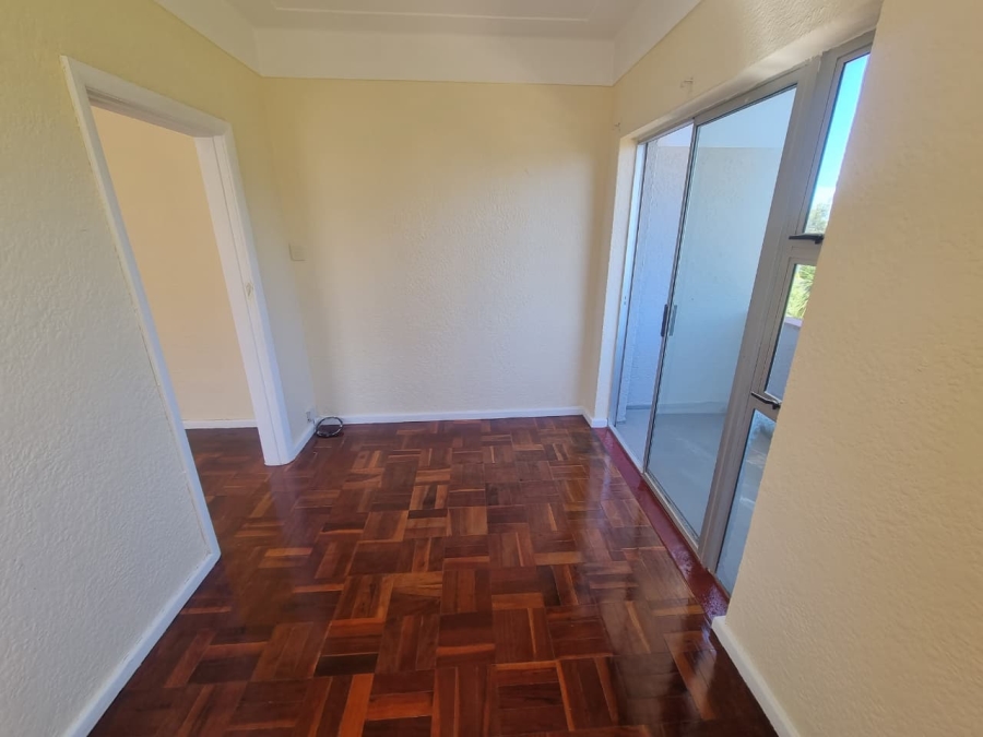 To Let 1 Bedroom Property for Rent in Camps Bay Western Cape